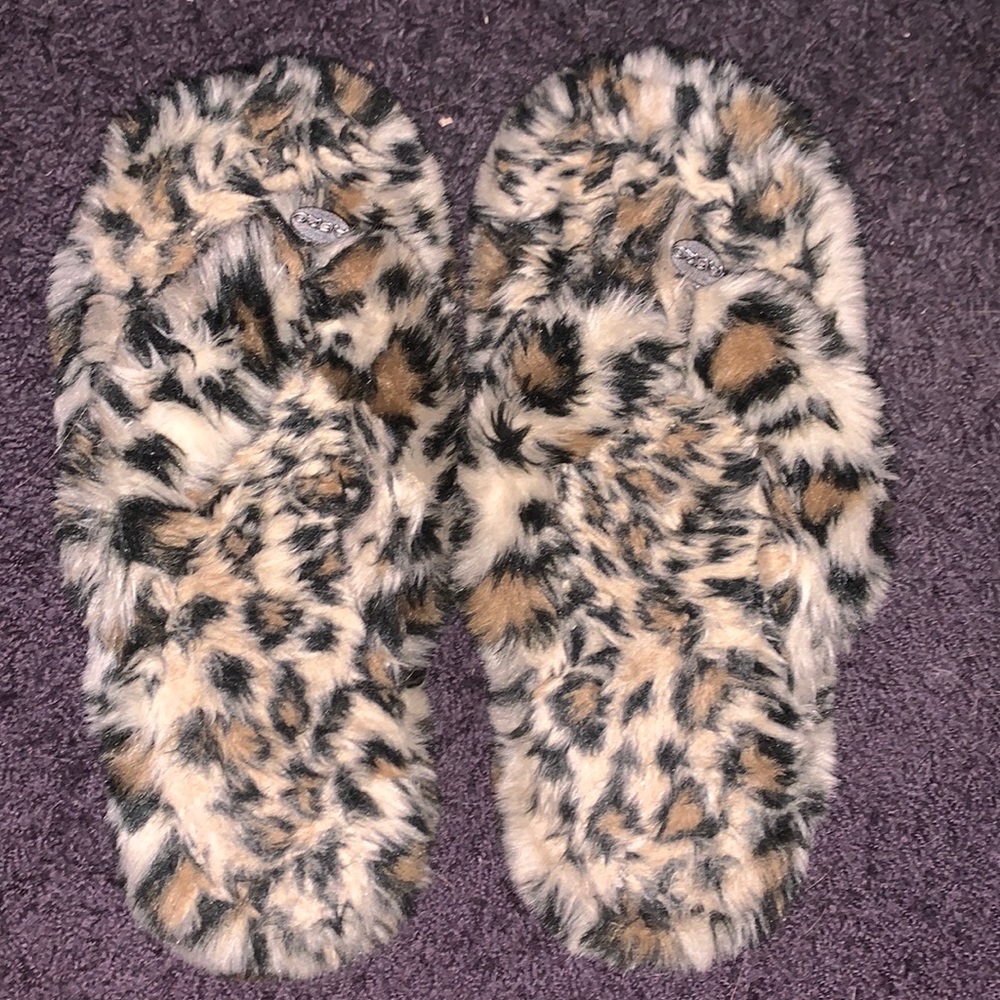 Flip flip cheetah slippers
